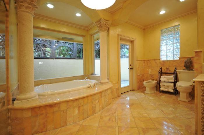 17735 Fieldbrook Circle East Boca Raton, FL 33496 - Photo 24 of 29 masterbathroom_700