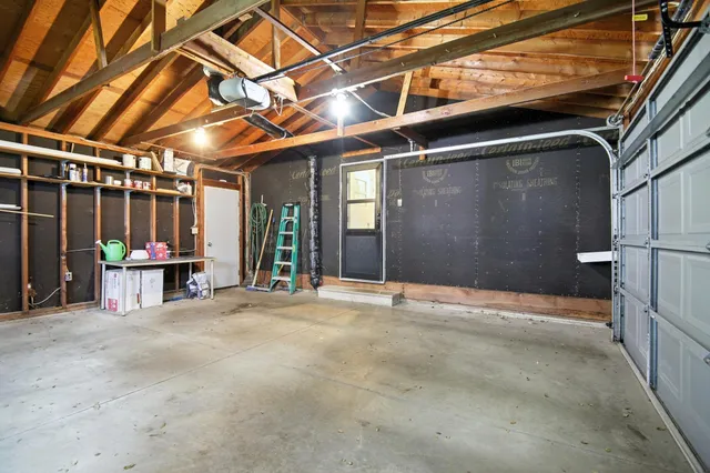 $399,999 | 2207 5th Avenue Northwest, Austin, MN 55912