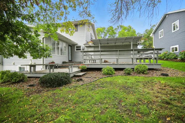$399,999 | 2207 5th Avenue Northwest, Austin, MN 55912