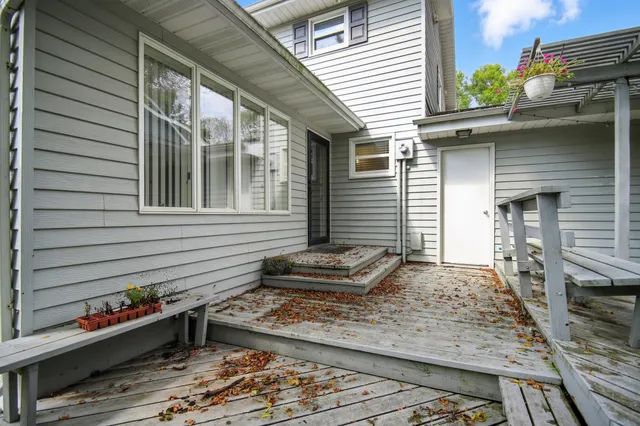 $399,999 | 2207 5th Avenue Northwest, Austin, MN 55912