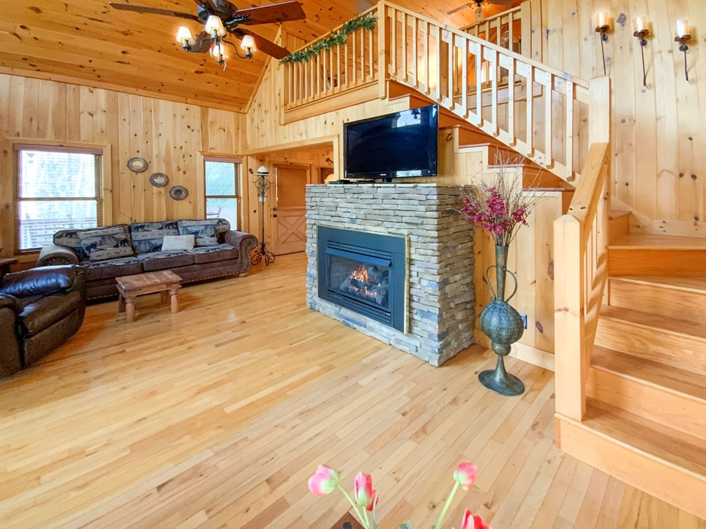60 Porterfield Gap Road Robbinsville, NC 28771 - Photo 6 of 35