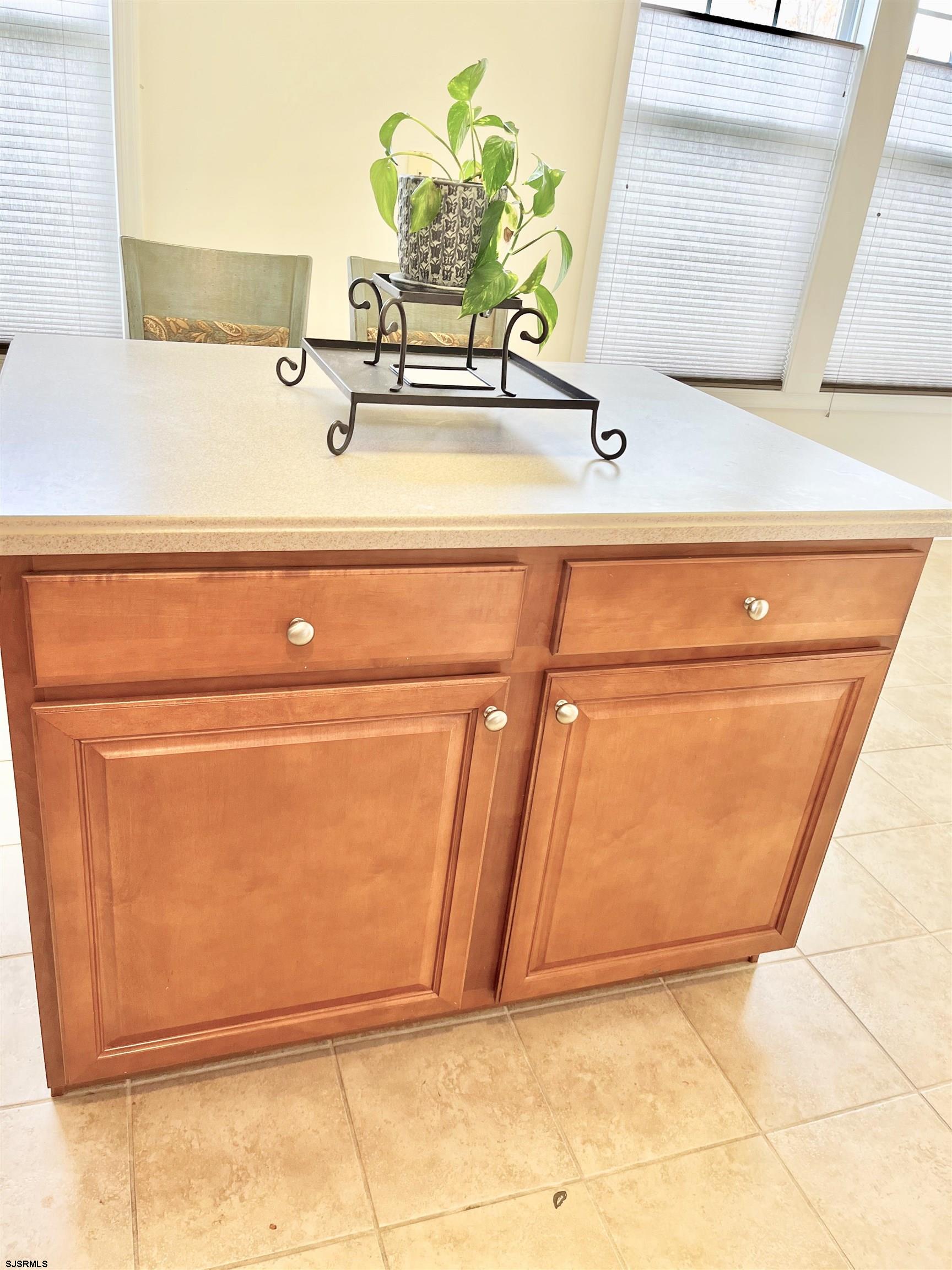 130 Dunlin Lane, Unit 16 Pleasantville, NJ 08232 - Photo 10 of 47 a view of a sink