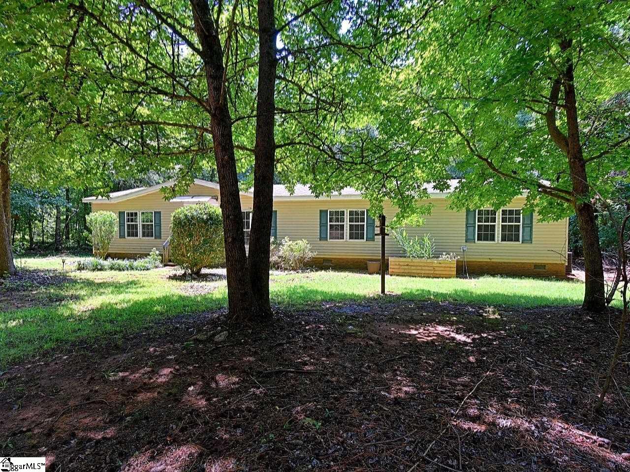 623 Bill Pearson Road Woodruff, SC 29388 - Photo 1 of 36