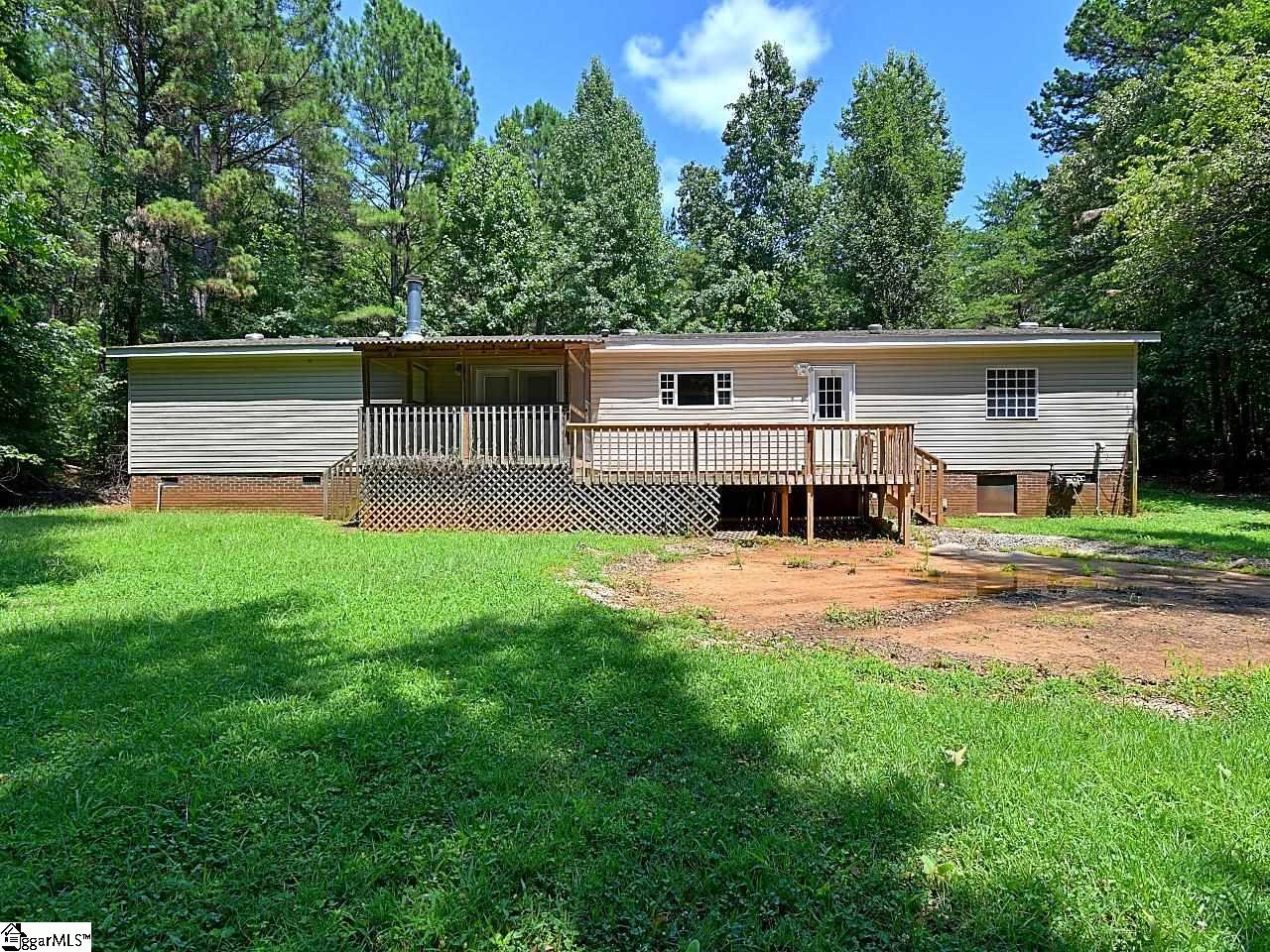 623 Bill Pearson Road Woodruff, SC 29388 - Photo 13 of 36