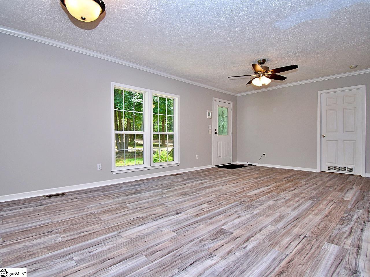 623 Bill Pearson Road Woodruff, SC 29388 - Photo 16 of 36