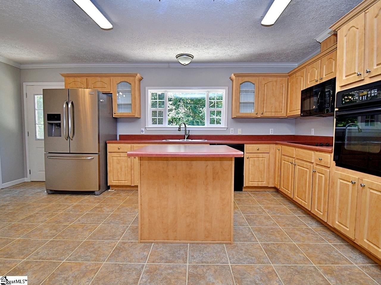 623 Bill Pearson Road Woodruff, SC 29388 - Photo 18 of 36