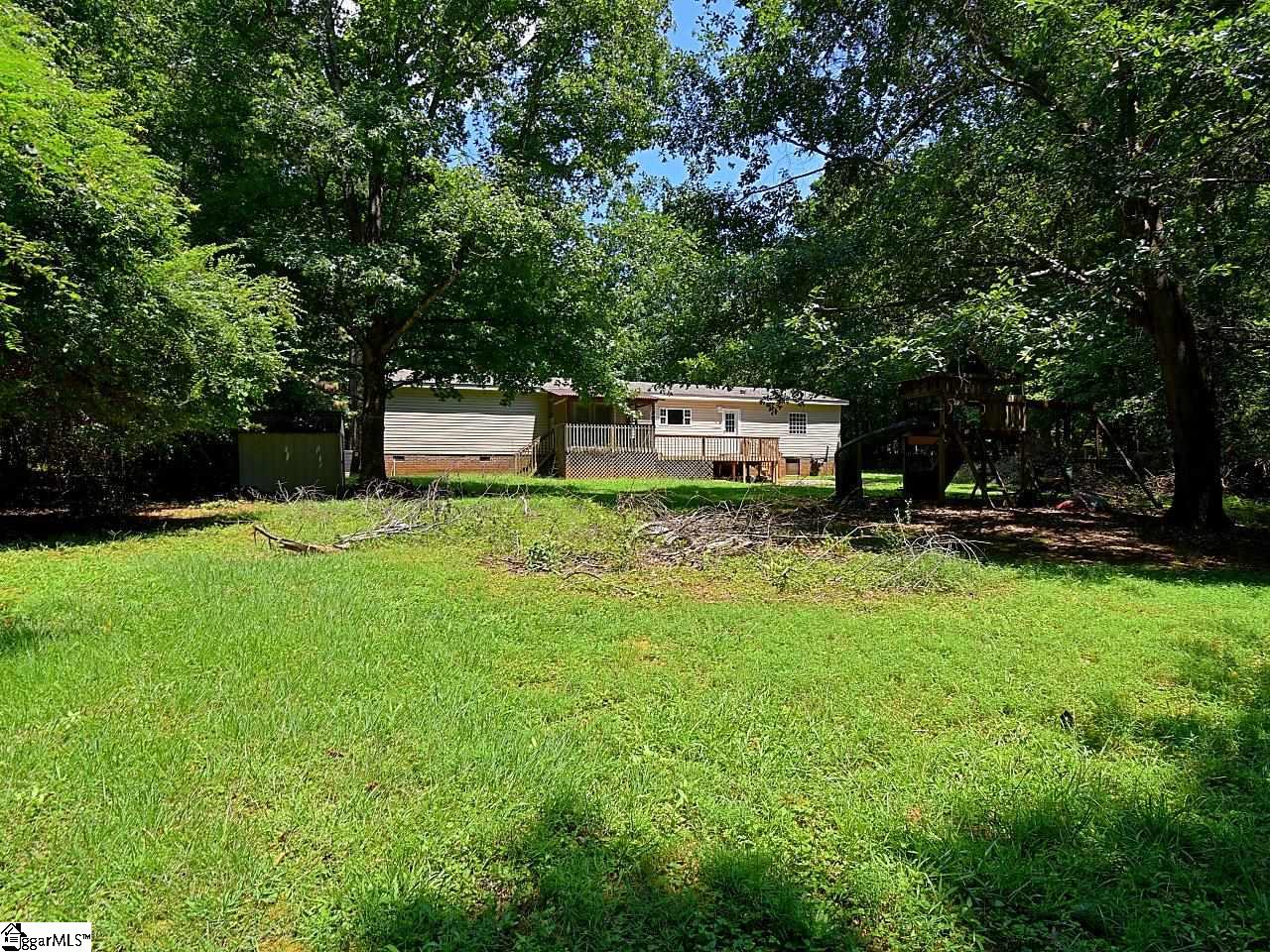 623 Bill Pearson Road Woodruff, SC 29388 - Photo 6 of 36