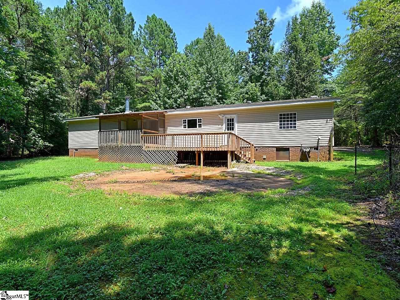 623 Bill Pearson Road Woodruff, SC 29388 - Photo 7 of 36