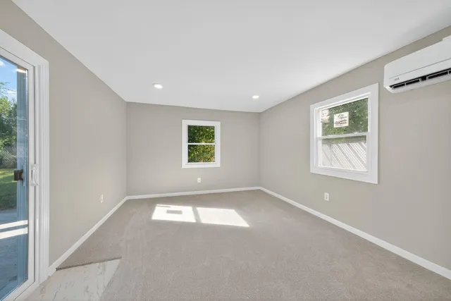 $229,000 | 2816 West 38th Place, Hobart, IN 46342