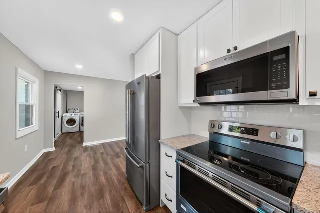 $229,000 | 2816 West 38th Place, Hobart, IN 46342