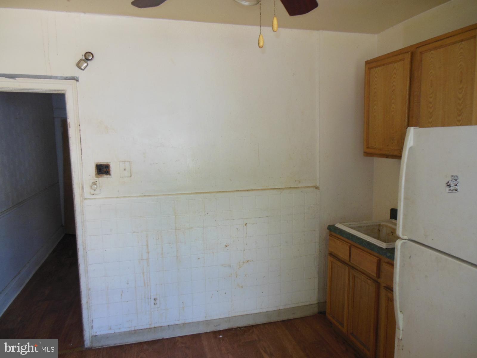 7355 Rugby Street Philadelphia, PA 19138 - Photo 6 of 16 Gallery Image 6