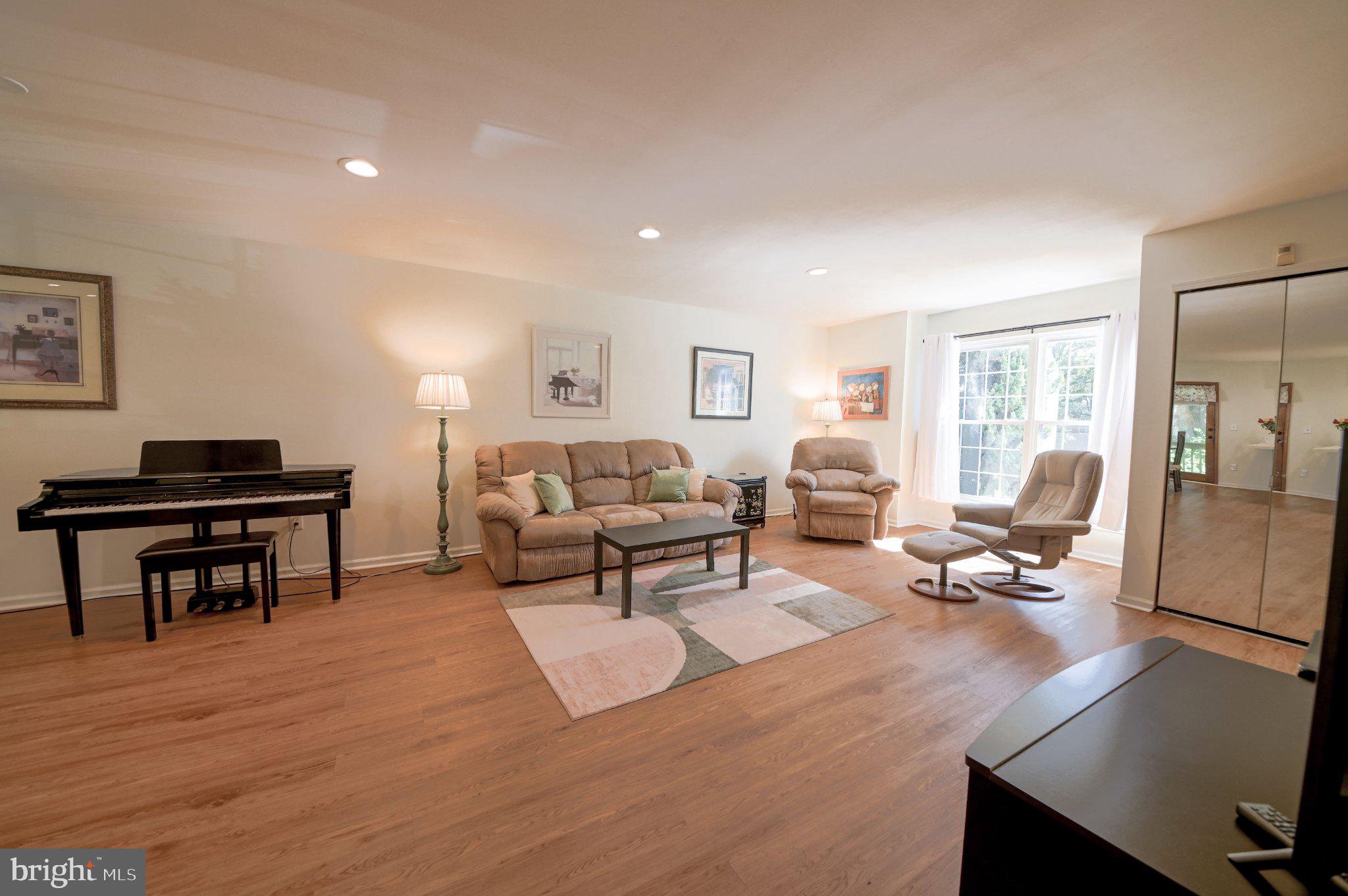 7923-31 Ridge Avenue, Unit 25 Philadelphia, PA 19128 - Photo 13 of 31 Gallery Image 13