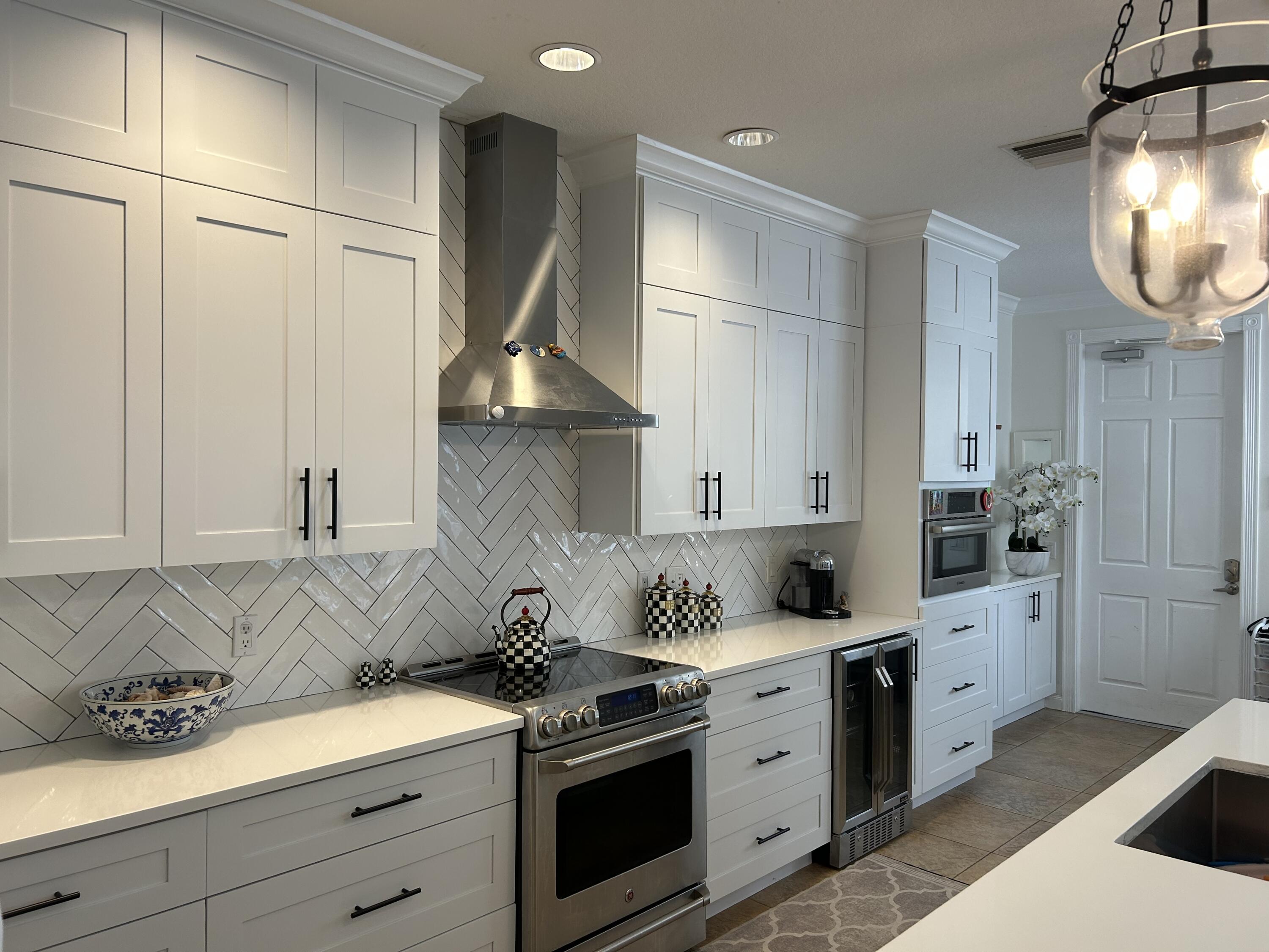 B362F15B-BDA8-41B4-8452-6C17754F8A3C-pre