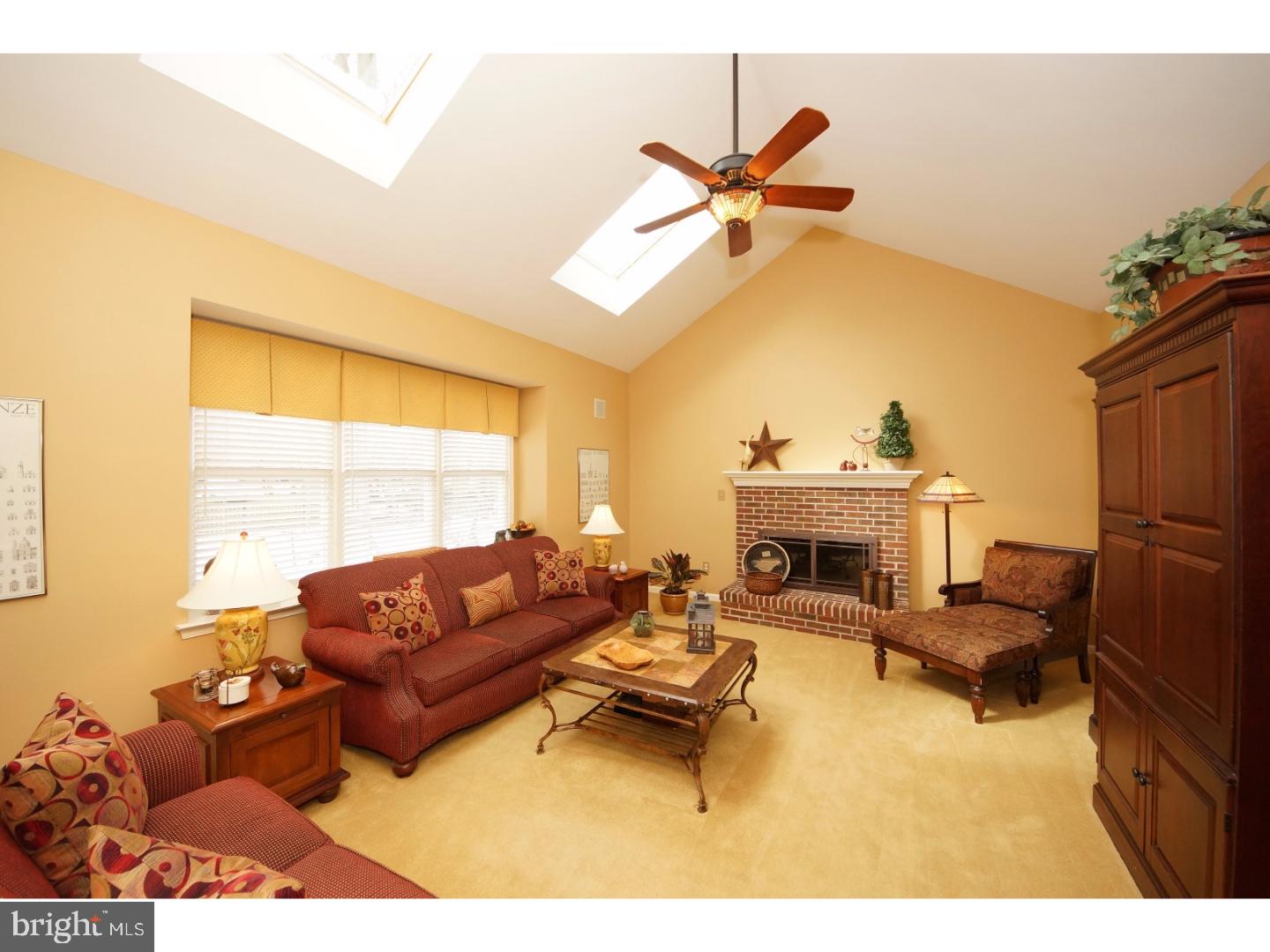 8 Buford Road Robbinsville, NJ 08691 - Photo 11 of 25 Family Room