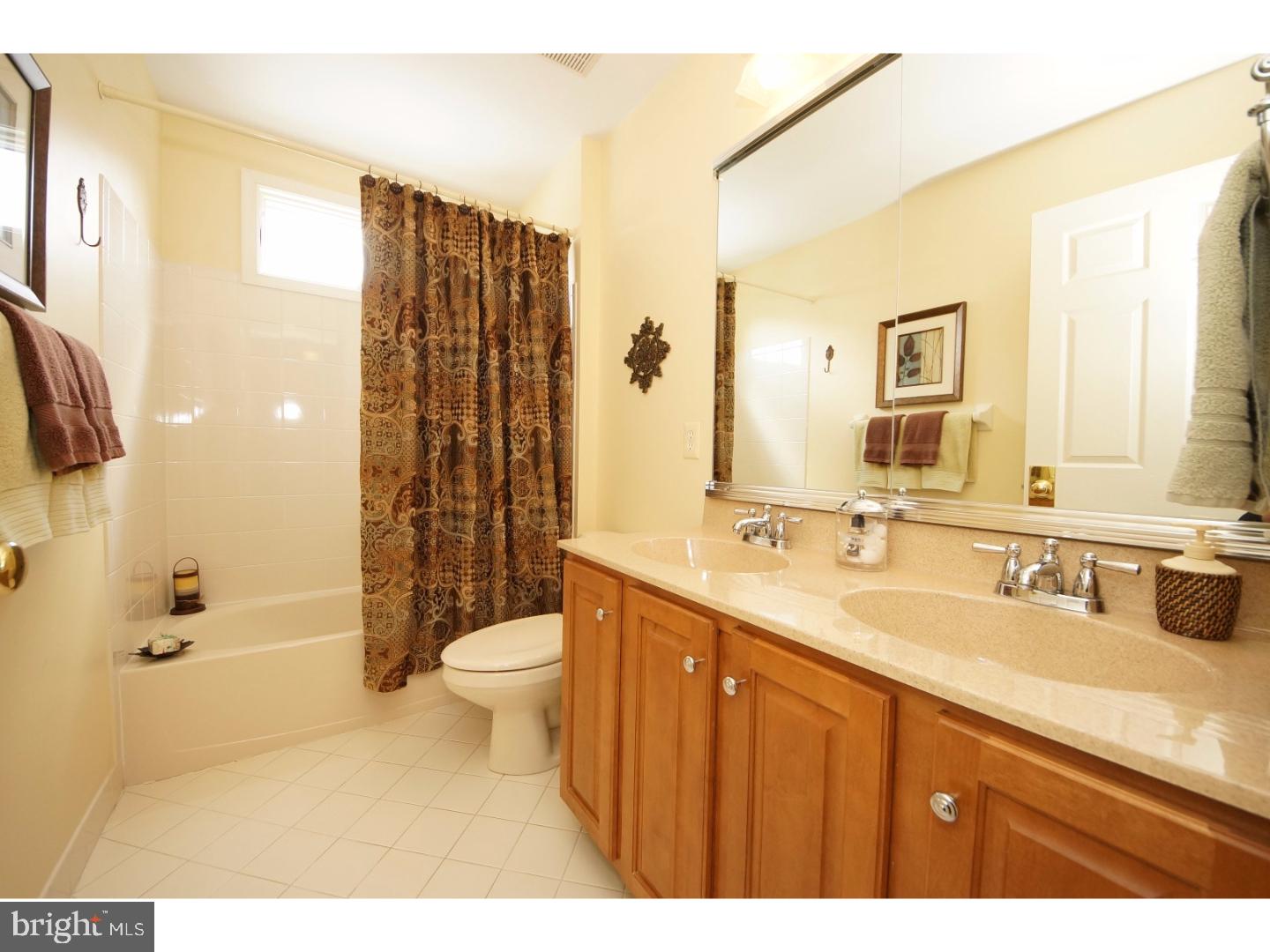 8 Buford Road Robbinsville, NJ 08691 - Photo 20 of 25 Bathroom