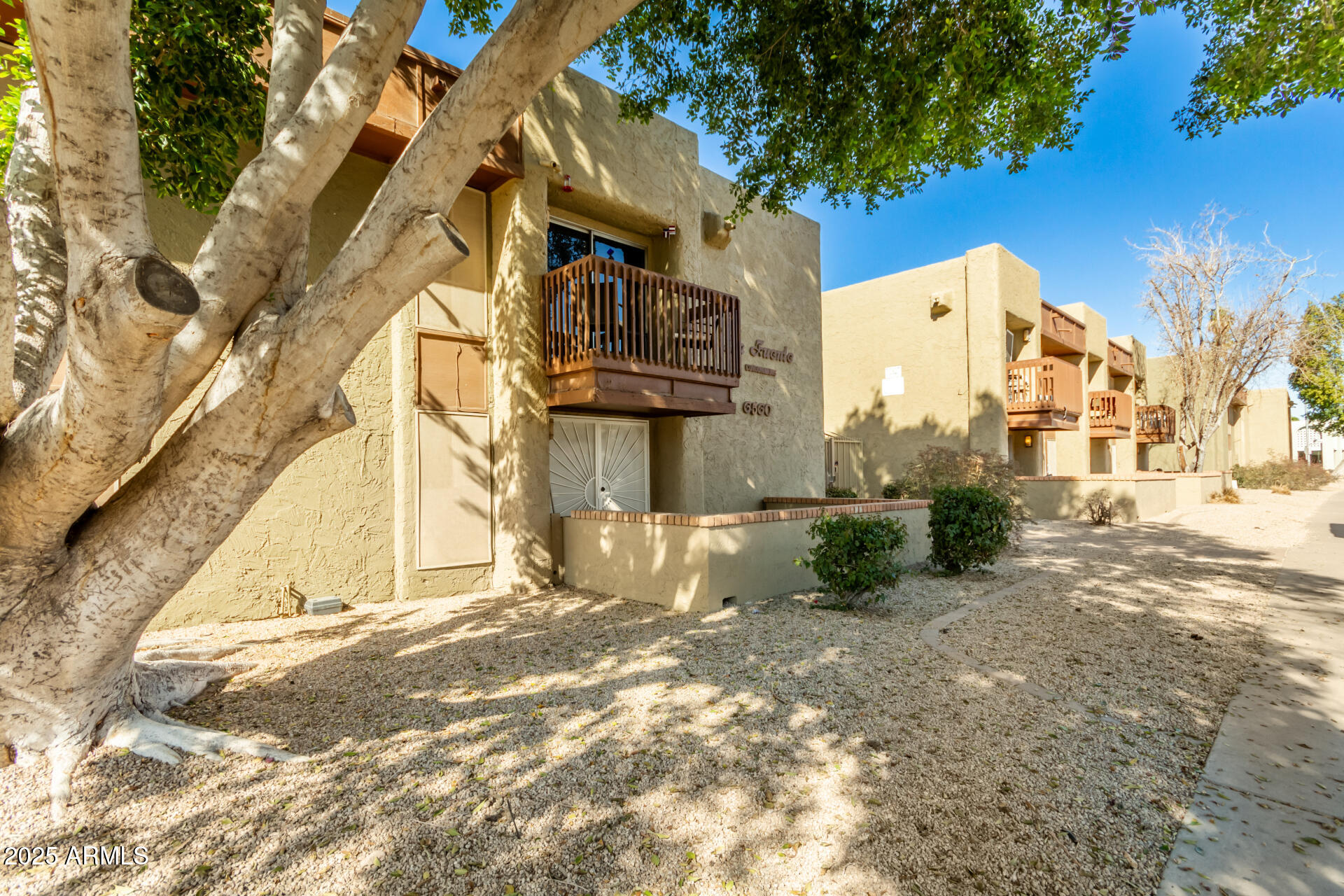 1701 West Tuckey Lane, Unit 134 Phoenix, AZ 85015 - Photo 2 of 22 03 - 17th