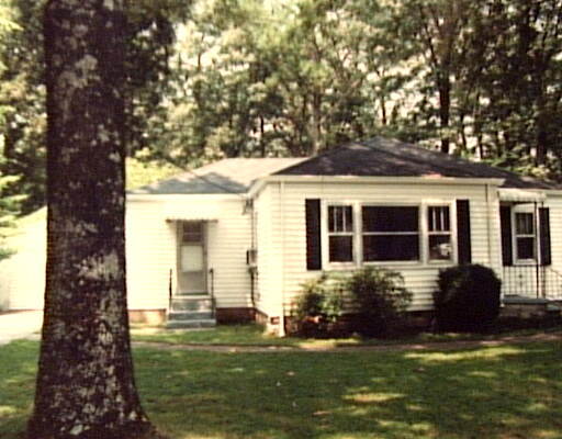627 North Moore Road Chattanooga, TN 37411 - Photo 1 of 1 Primary Photo