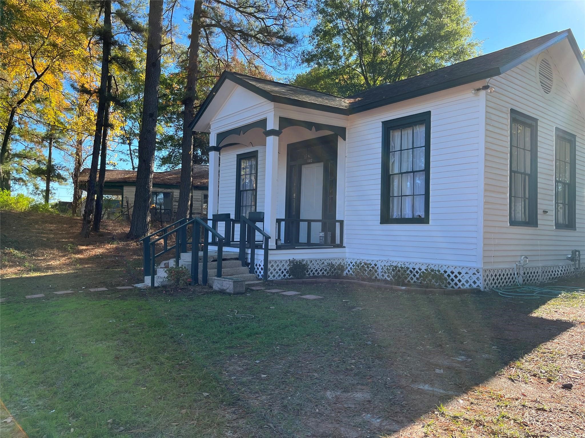 1002 Old Madisonville Road Huntsville, TX 77320 - Photo 3 of 9