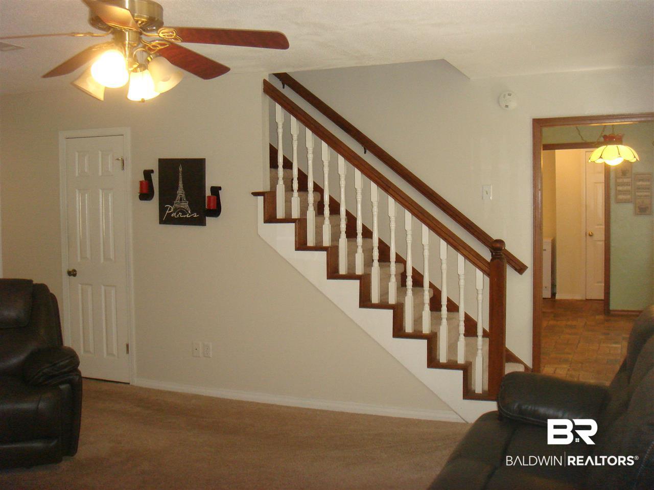 2820 Woodland Road Mobile, AL 36693 - Photo 2 of 32