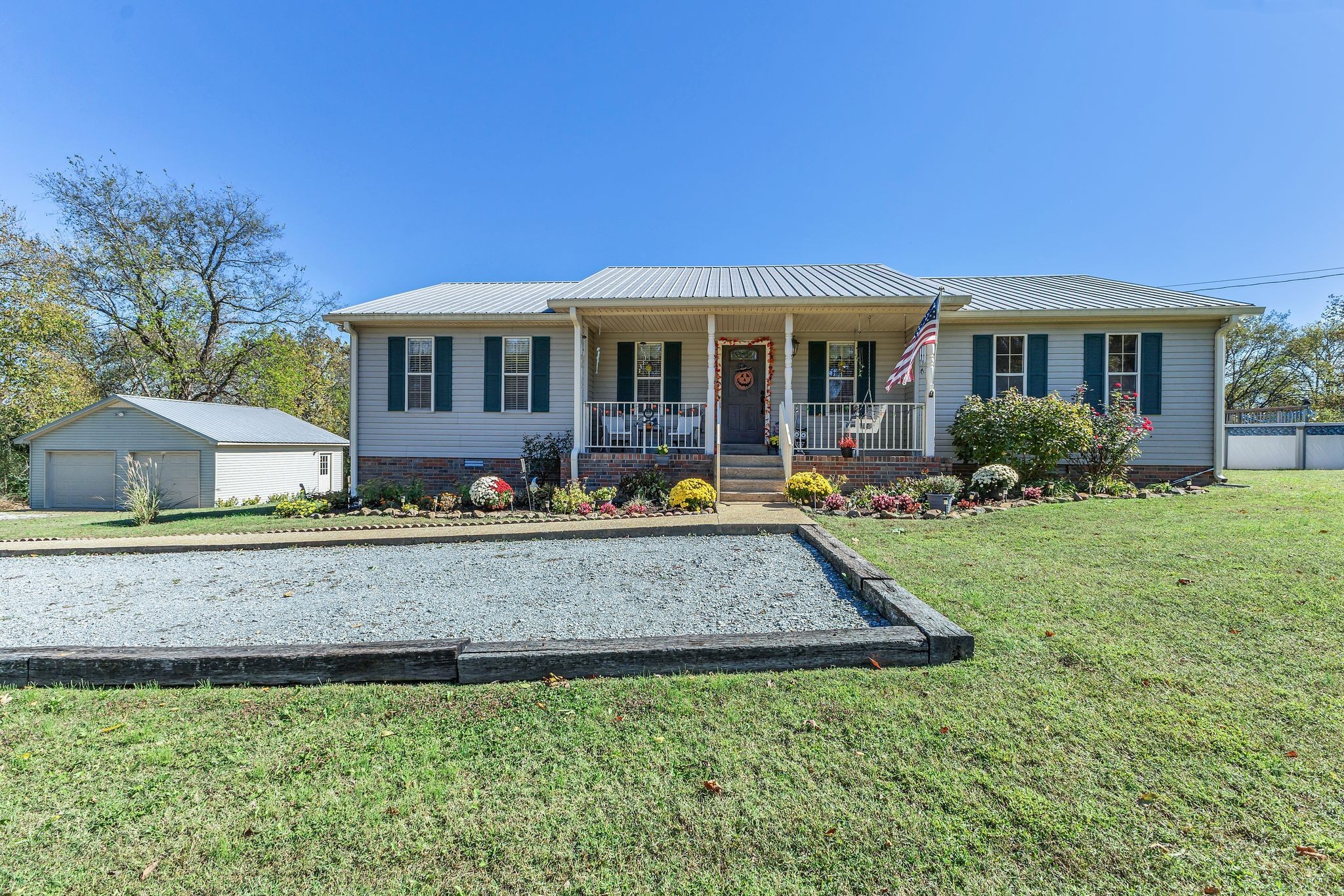 2008 Council Bend Road Centerville, TN 37033 - Photo 4 of 32