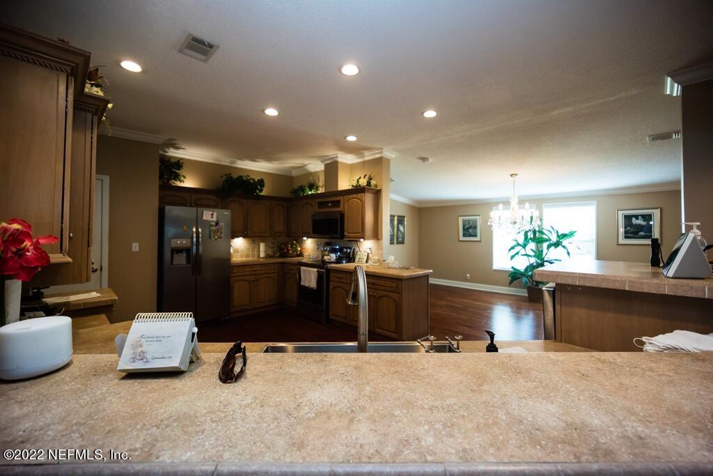 105 South Lake George Drive Georgetown, FL 32139 - Photo 22 of 71 Kitchen View 2