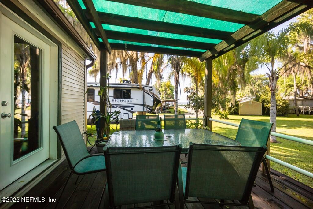 105 South Lake George Drive Georgetown, FL 32139 - Photo 46 of 71 Patio View 2
