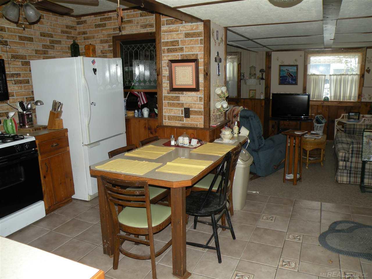 7316 Pine Road Lexington, MI 48450 - Photo 12 of 15 50030025-11.JPG