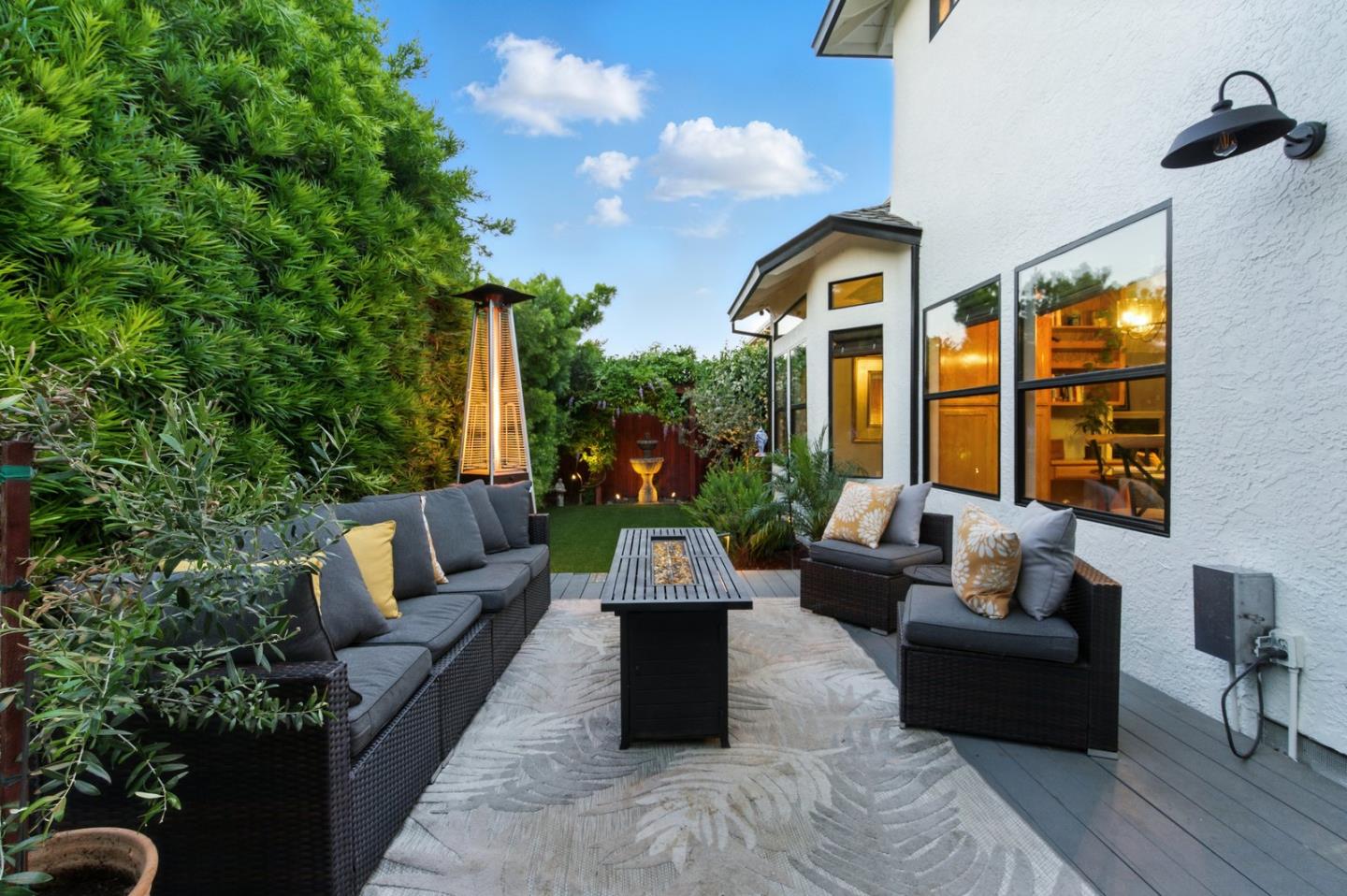 735 Georgetown Place Gilroy, CA 95020 - Photo 32 of 48 a building outdoor space with patio furniture