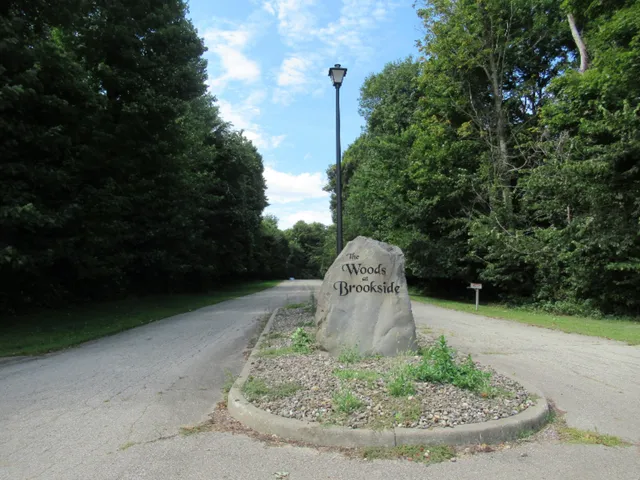 $35,000 | 1 Deep Woods Drive, Cassopolis, MI 49031