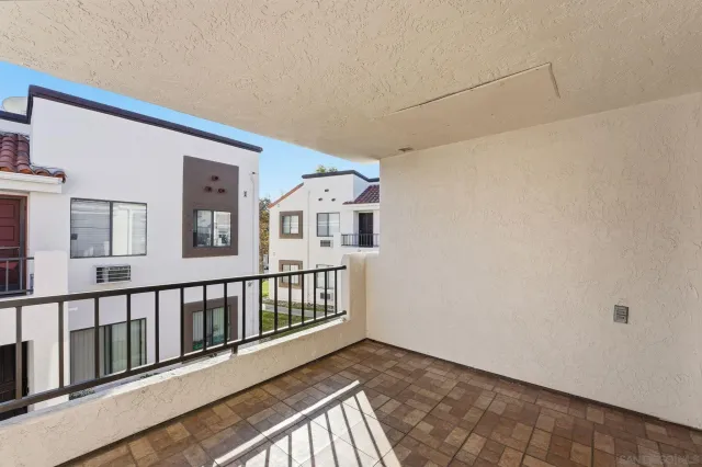 $572,000 | 8485 Westmore Road, Unit 40, San Diego, CA 92126