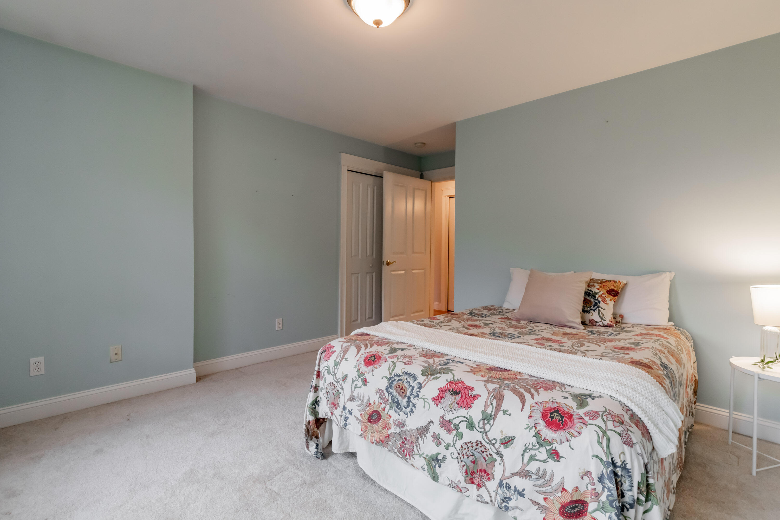 4 Sand Point Lane, Unit 3 Cumberland Foreside, ME 04110 - Photo 32 of 39 20231016ms-81048