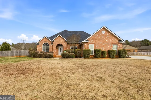 $359,900 | 1022 Thistlewood Drive, Kathleen, GA 31047