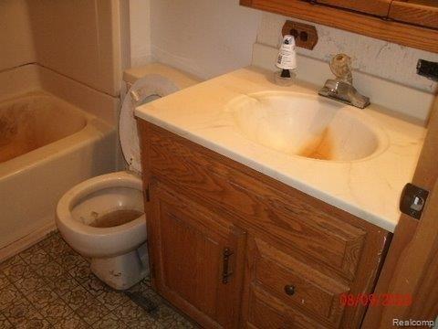 1043 North Lotz Road Canton, MI 48187 - Photo 8 of 12 GEDC8163
