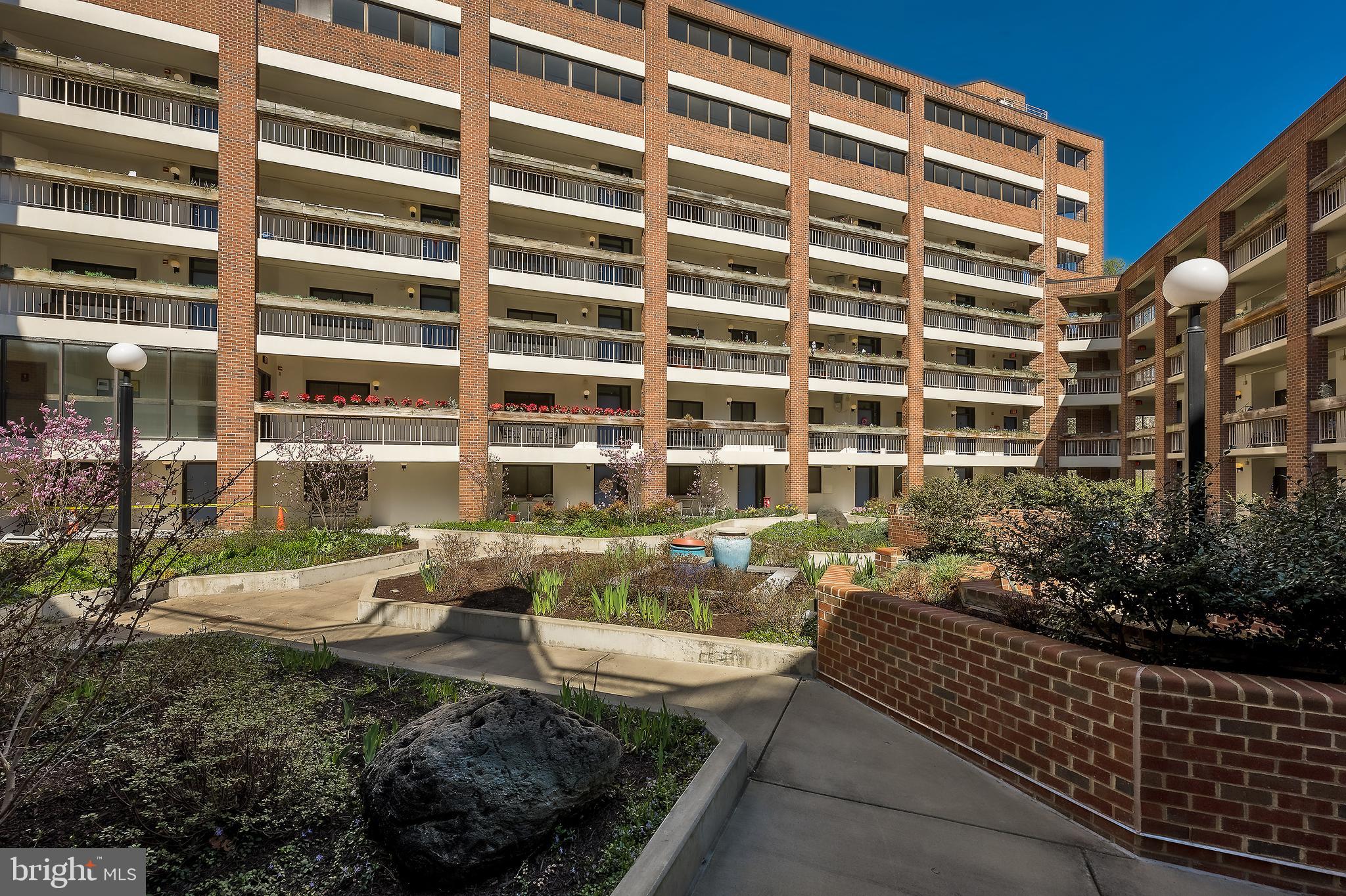 1951 Sagewood Lane, Unit 409 Reston, VA 20191 - Photo 34 of 35 Gallery Image 34
