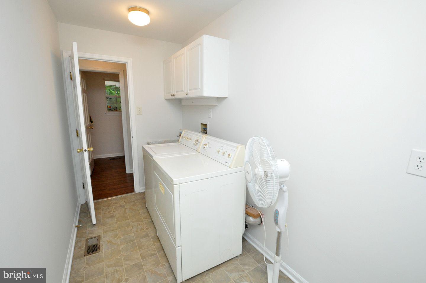 35 Norcross Road Berlin, NJ 08009 - Photo 14 of 33 First floor laundry room