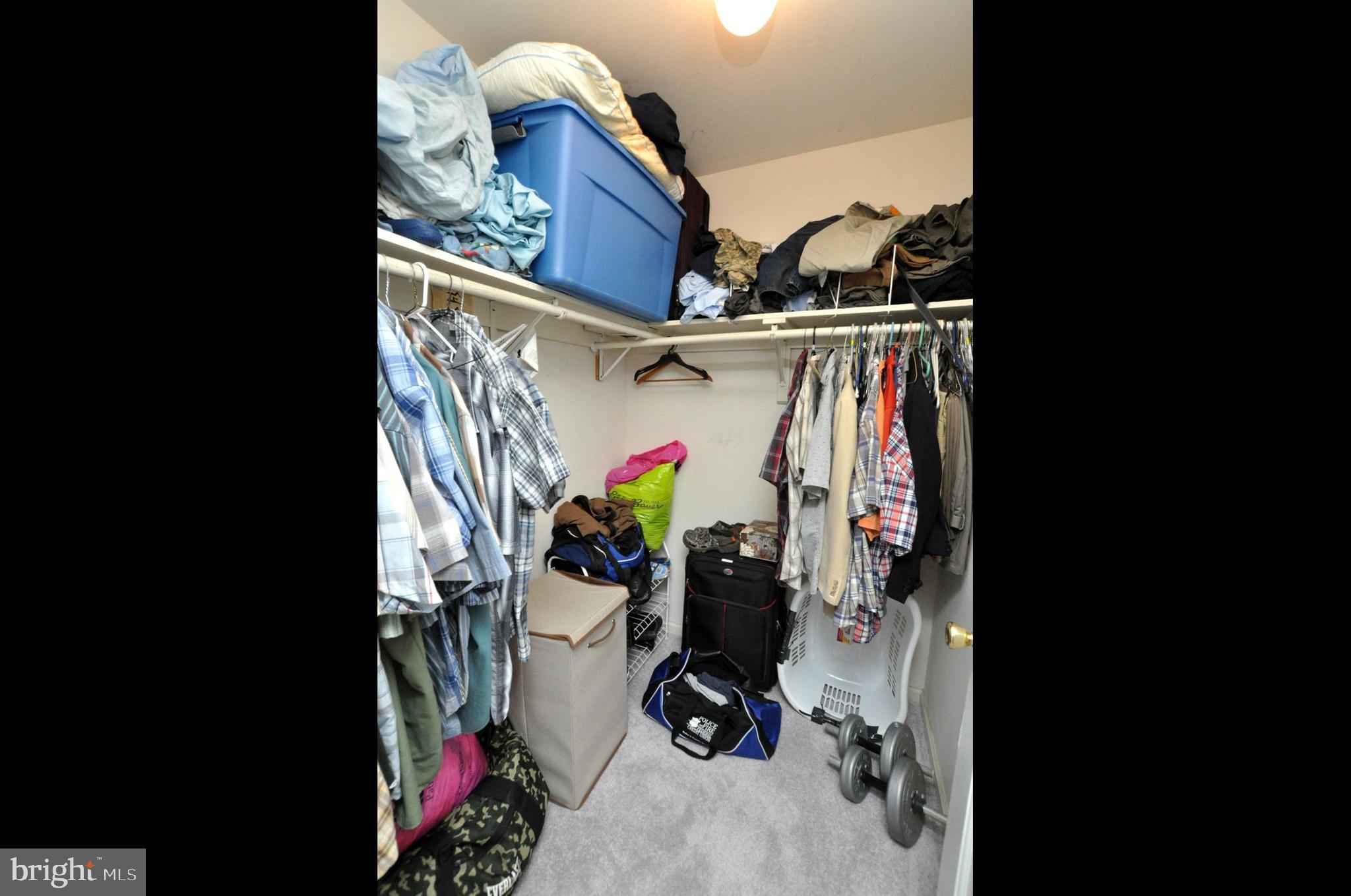 35 Norcross Road Berlin, NJ 08009 - Photo 19 of 33 Main bedroom closet
