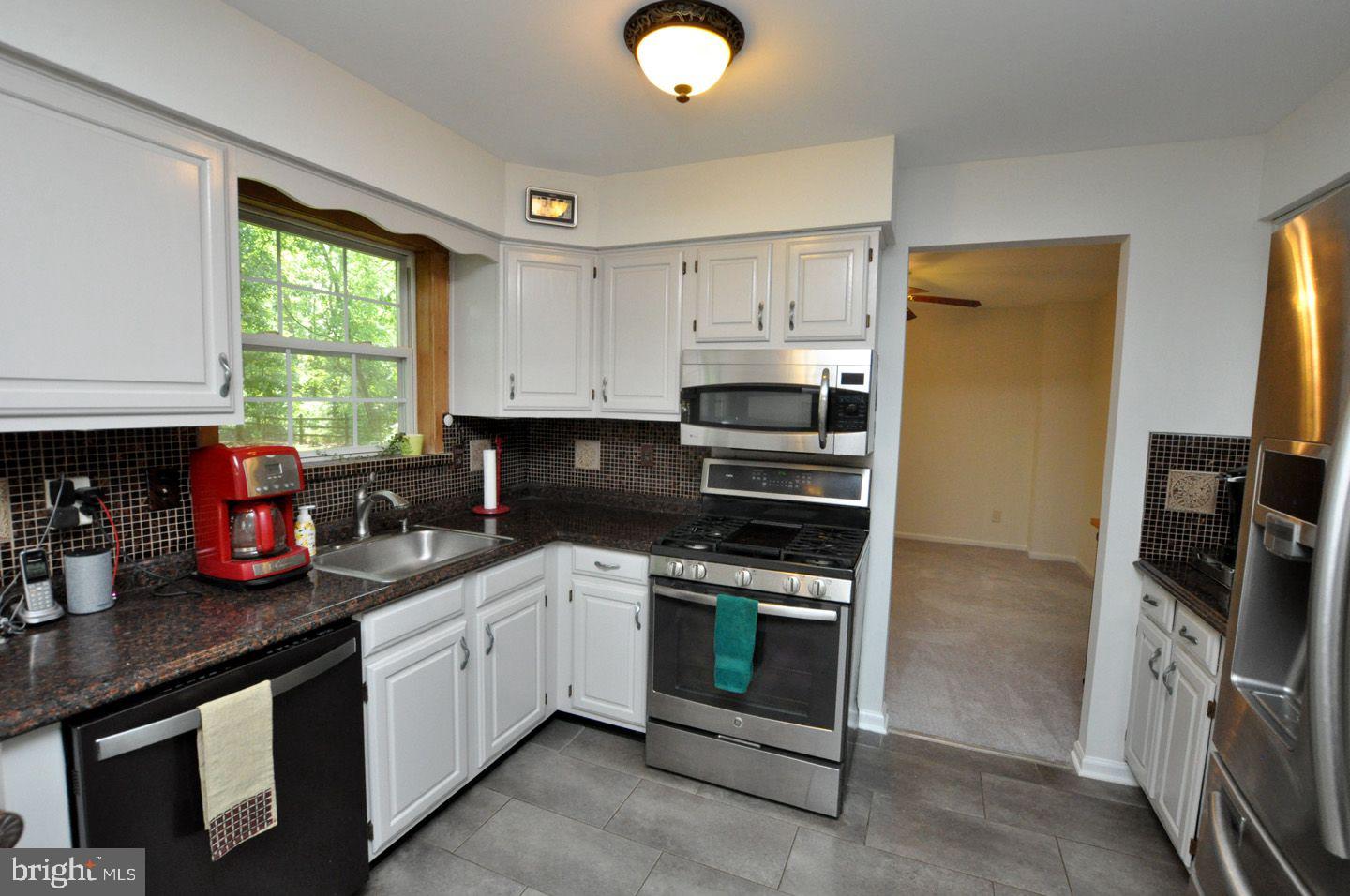 35 Norcross Road Berlin, NJ 08009 - Photo 9 of 33 Gallery Image 9