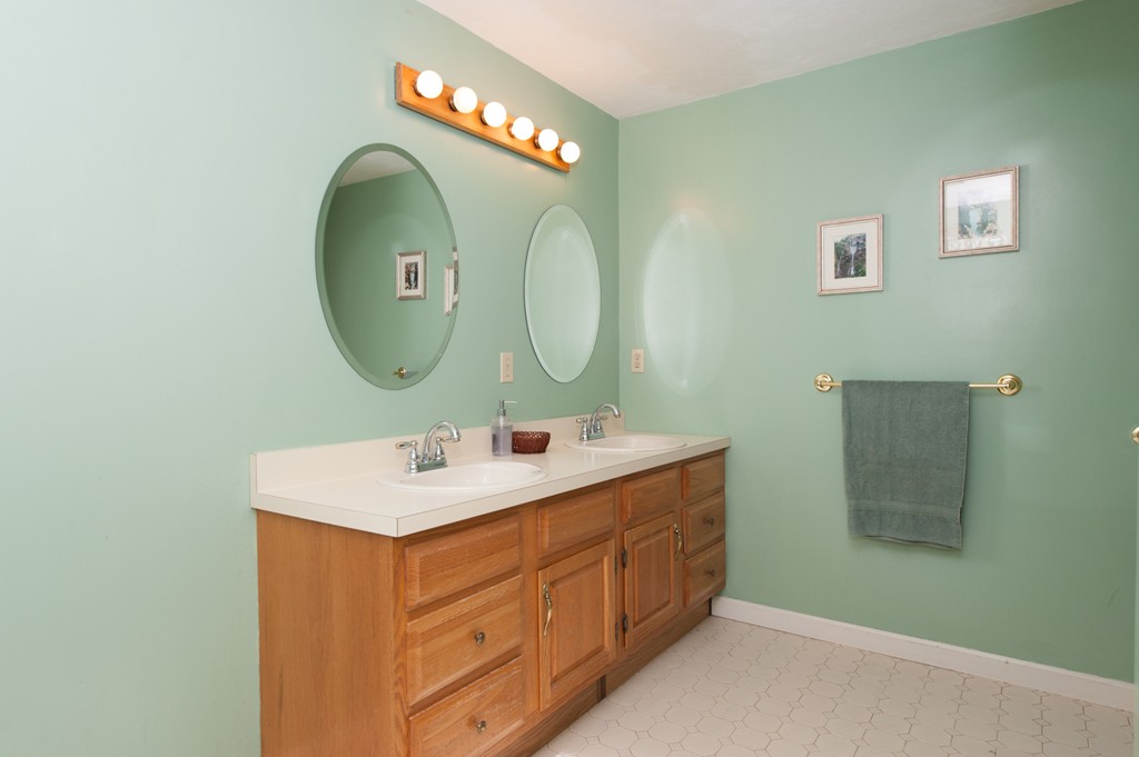29 Paul Street Canton, MA 02021 - Photo 17 of 17 Gallery Image 17