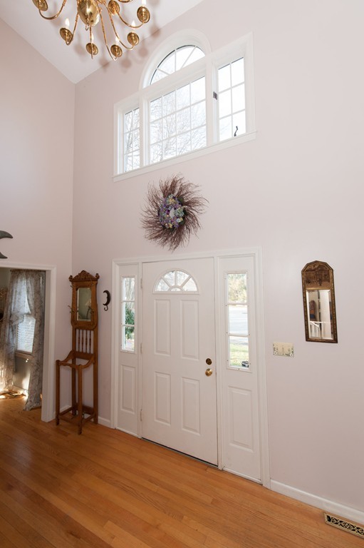 29 Paul Street Canton, MA 02021 - Photo 3 of 17 Gallery Image 3