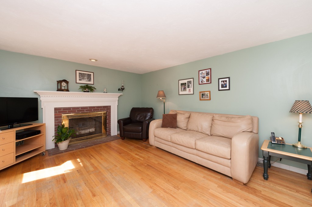 29 Paul Street Canton, MA 02021 - Photo 10 of 17 Gallery Image 10