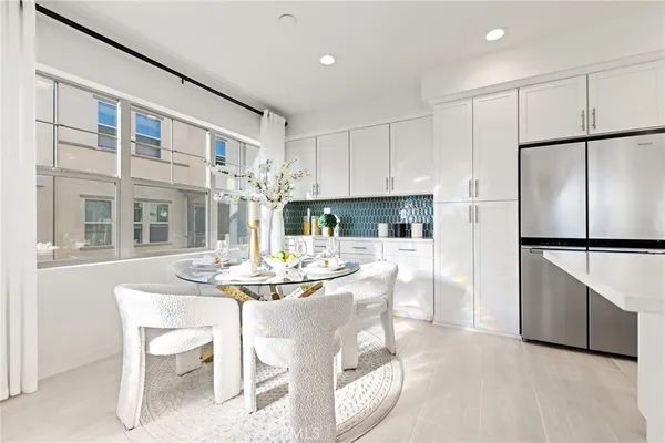 $869,999 | 200 Winterbrook, Lake Forest, CA 92610