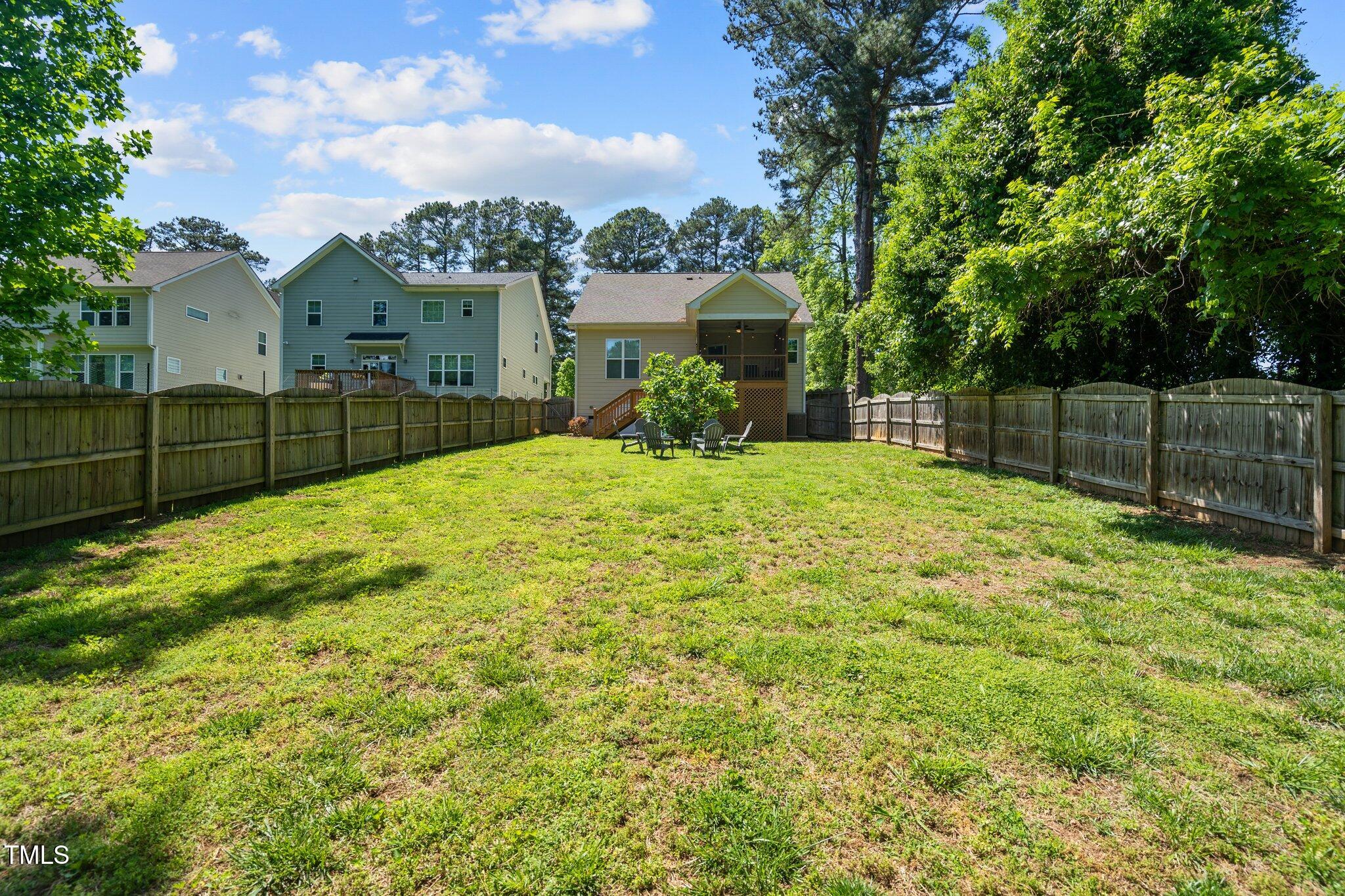 151 Pineland Circle Raleigh, NC 27606 - Photo 29 of 32 7-web-or-mls-_NFP6742