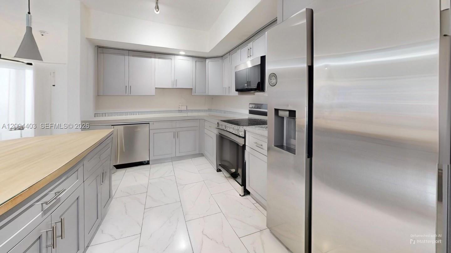 220 Southwest 8th Avenue, Unit 12 Hallandale Beach, FL 33009 - Photo 3 of 17