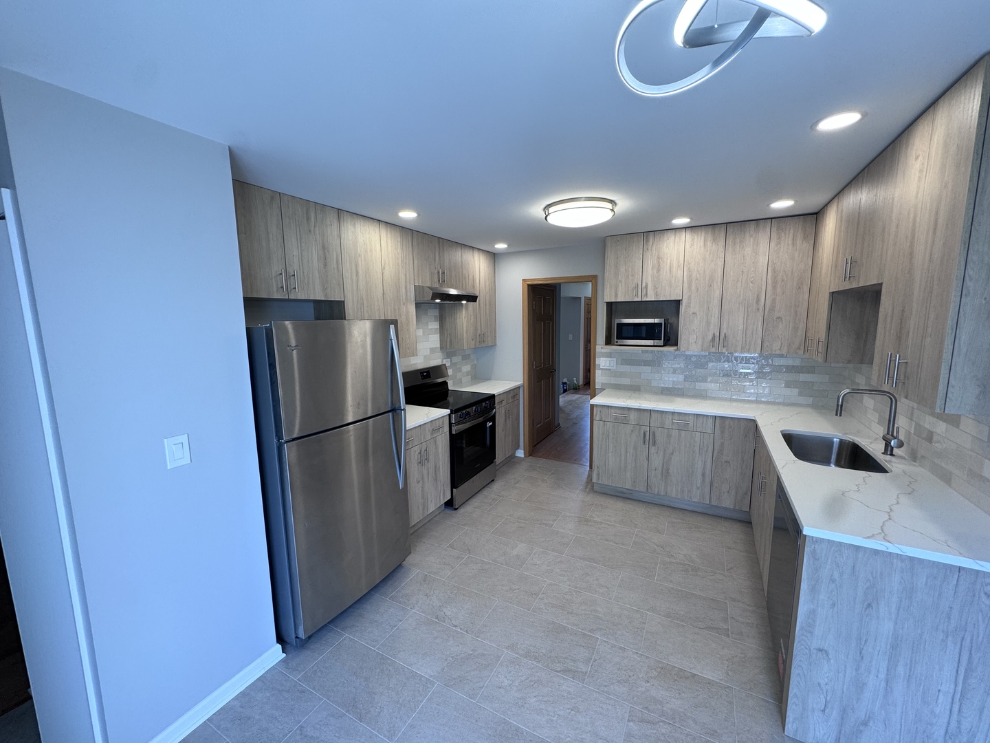 786 Greenwood Road Northbrook, IL 60062 - Photo 9 of 24