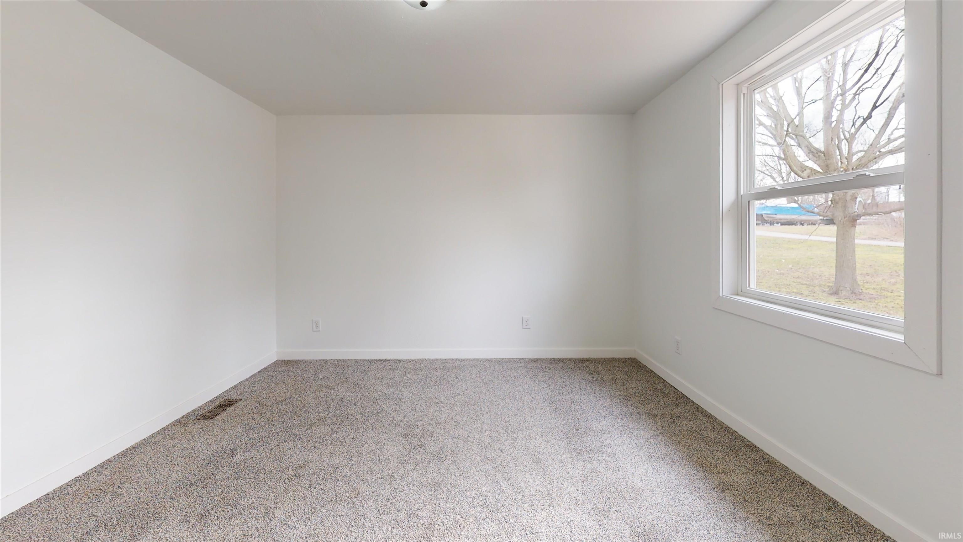 700 Jackson Street Rome City, IN 46784 - Photo 7 of 15