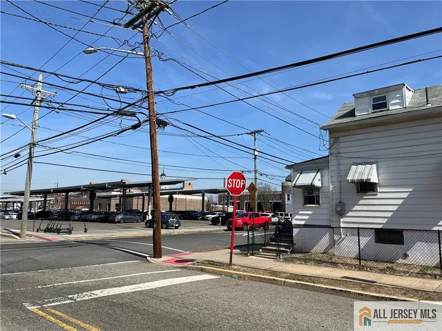 $539,900 | 34 Bartlett Street, New Brunswick, NJ 08901