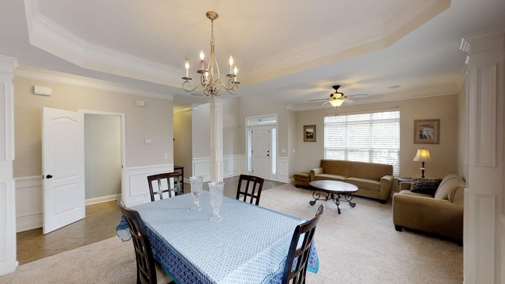 286 Park Ridge Circle Greer, SC 29651 - Photo 8 of 35 Dining Room