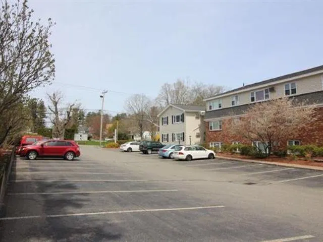 $1,795 | 73 East Broadway, Unit K, Derry, NH 03038