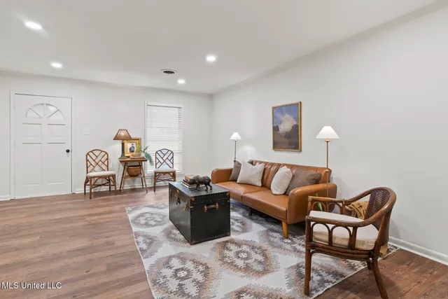 $230,000 | 708 Tanglewood Drive, Clinton, MS 39056