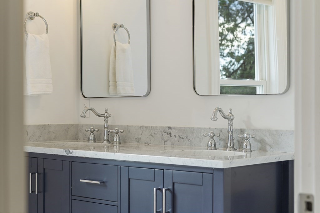 72 Oak Street Lexington, MA 02421 - Photo 23 of 29